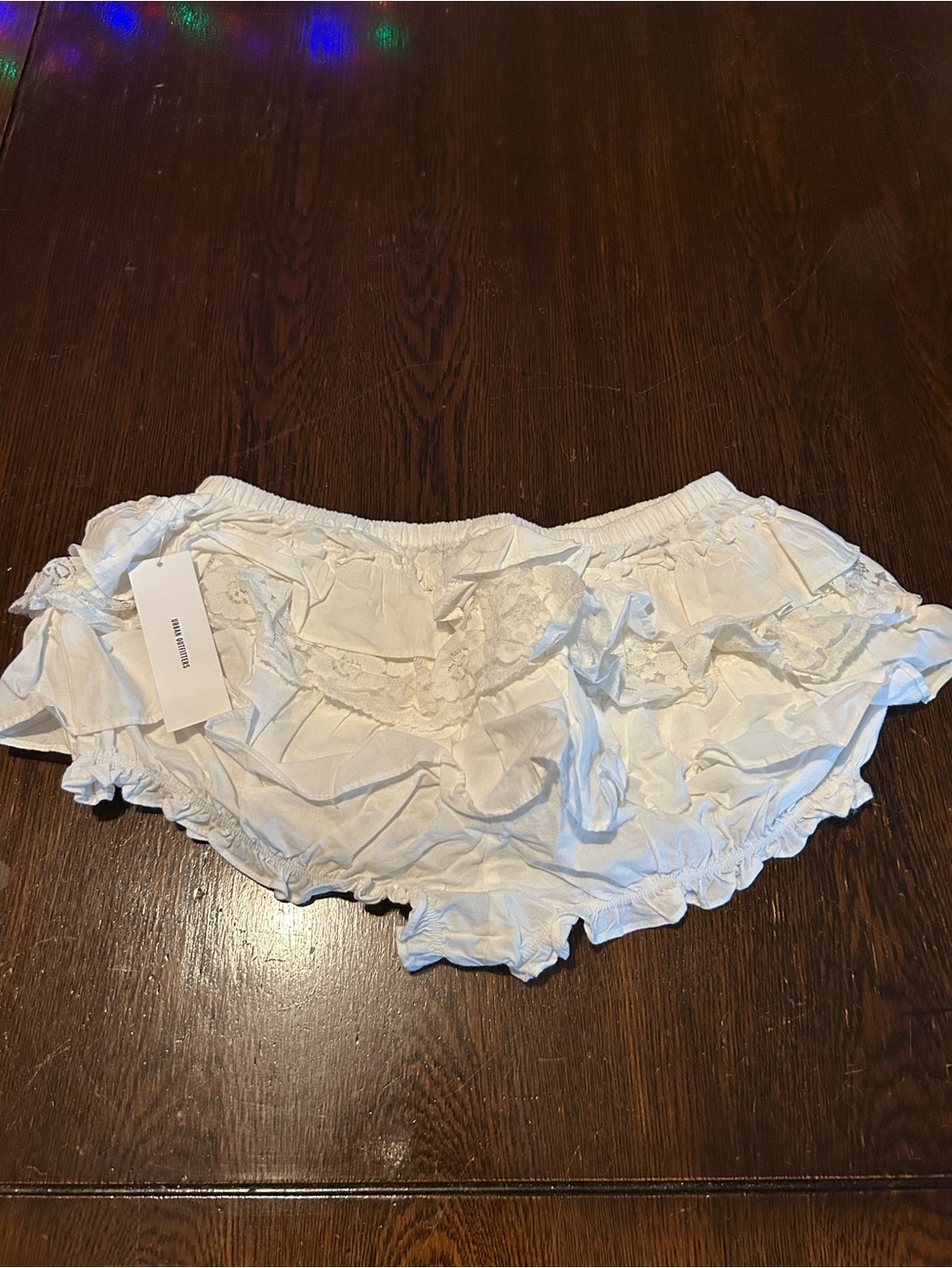NWT White Ruffled Lace Women's Bloomer Shorts